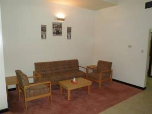 Hotel Dirah 2*